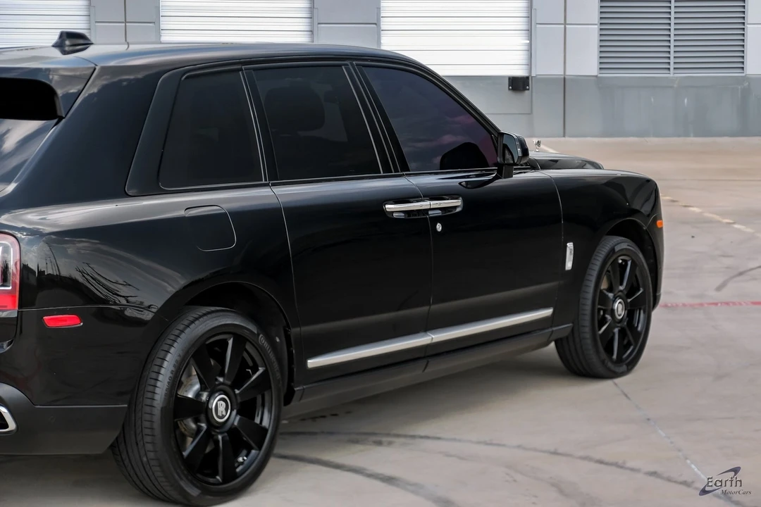 2022 Rolls-Royce Cullinan - Image 15 of 21