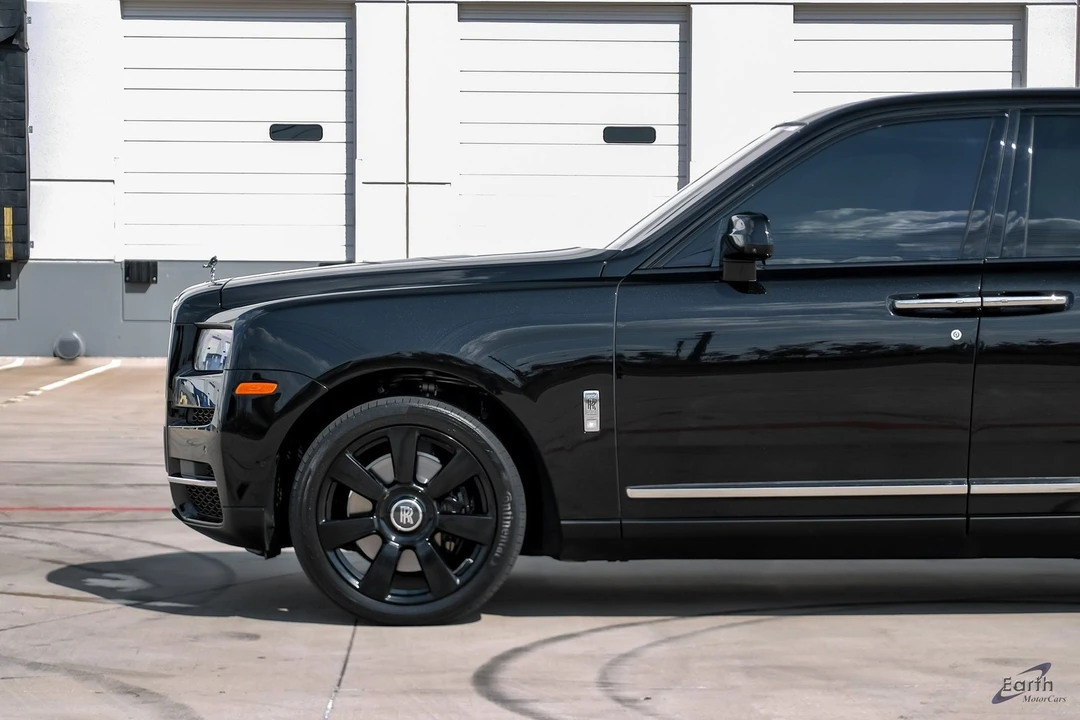 2022 Rolls-Royce Cullinan - Image 6 of 21