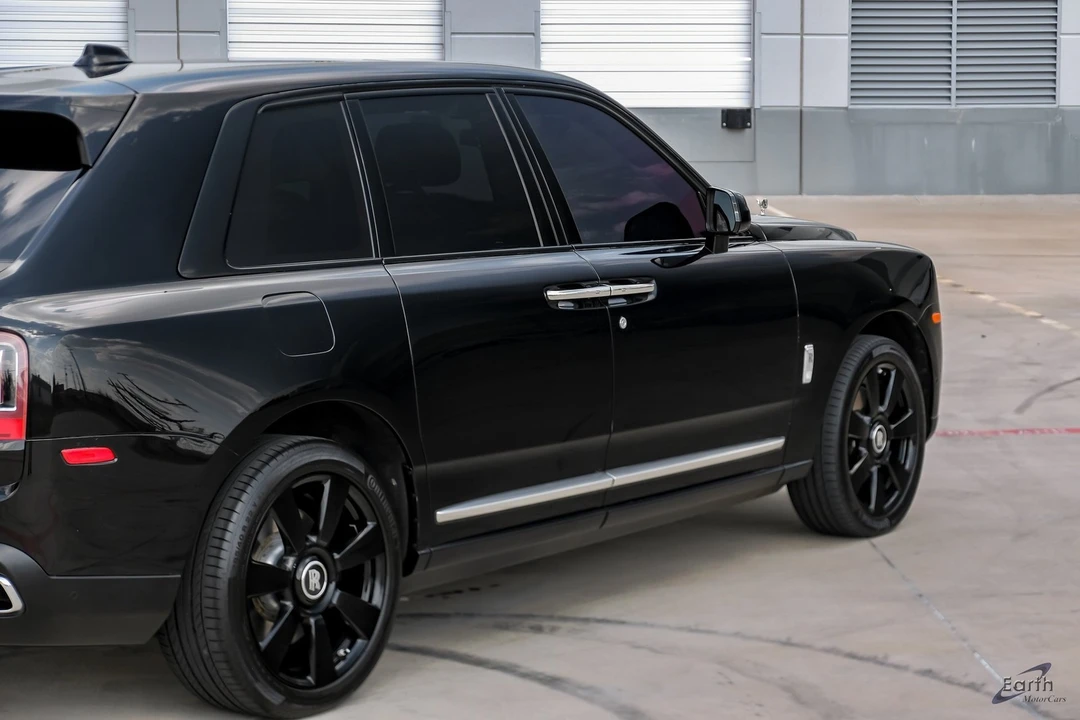 2022 Rolls-Royce Cullinan - Image 15 of 21