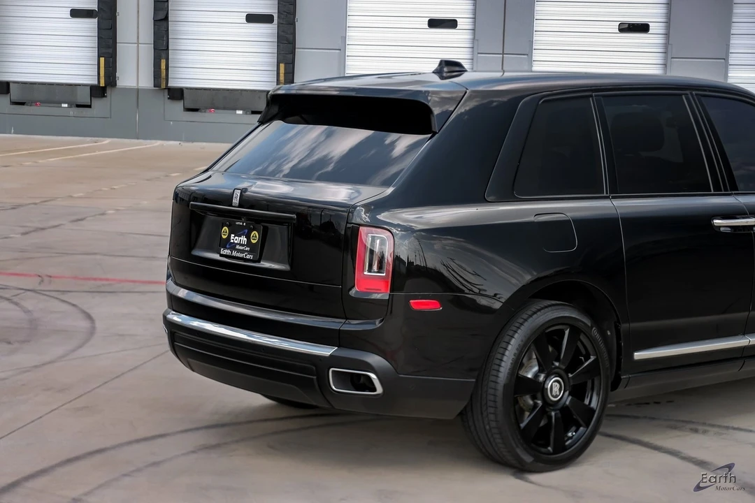 2022 Rolls-Royce Cullinan - Image 14 of 21