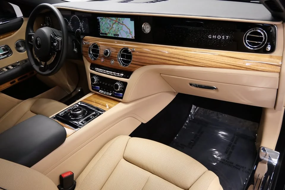 2022 Rolls-Royce Ghost 2nd Gen - Image 10 of 15