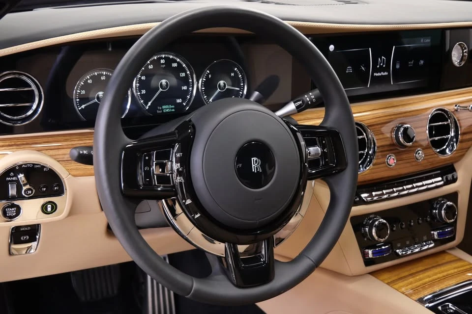 2022 Rolls-Royce Ghost 2nd Gen - Image 11 of 15