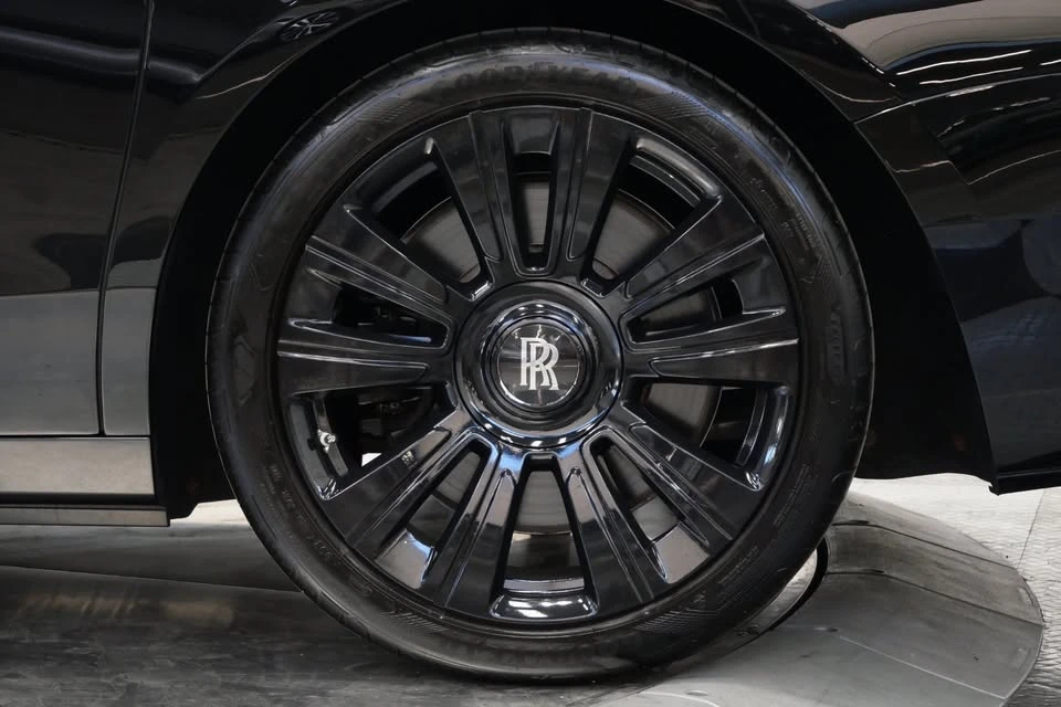 2022 Rolls-Royce Ghost 2nd Gen - Image 7 of 15