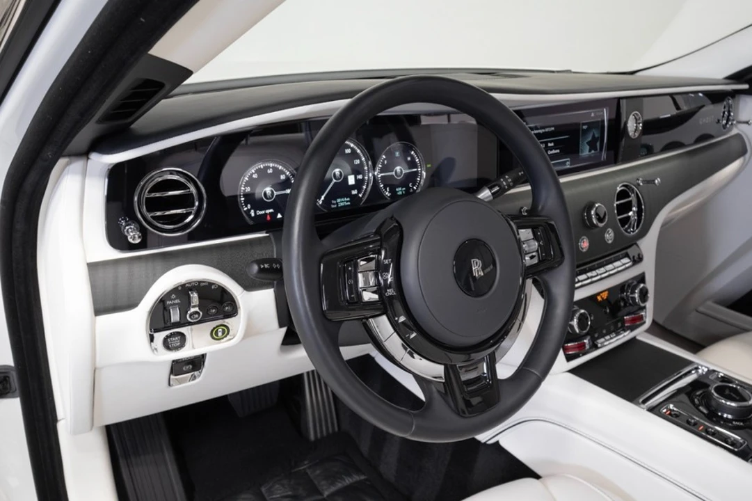 2022 Rolls-Royce Ghost 2nd Gen - Image 23 of 31