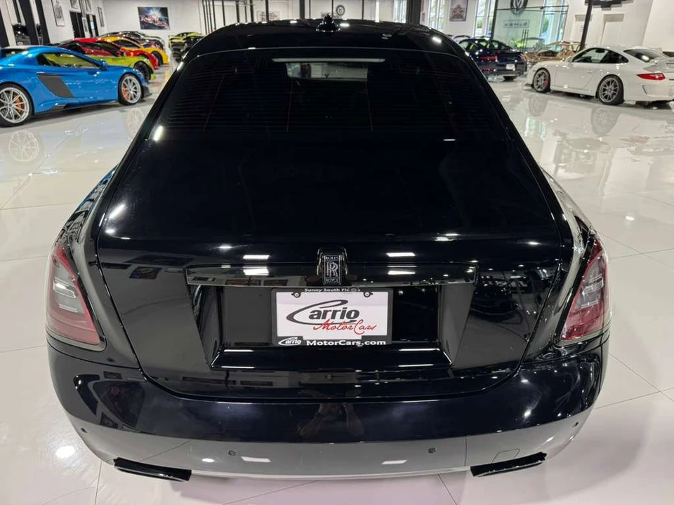 2022 Rolls-Royce Ghost Black Badge 2nd Gen - Image 6 of 12
