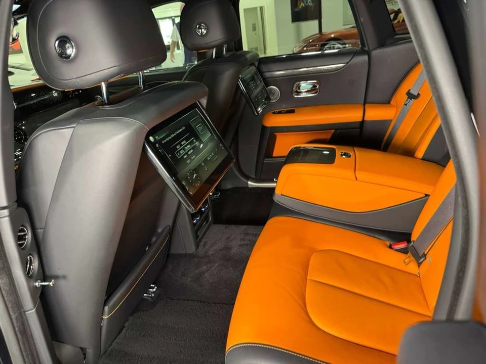 2022 Rolls-Royce Ghost Black Badge 2nd Gen - Image 11 of 12