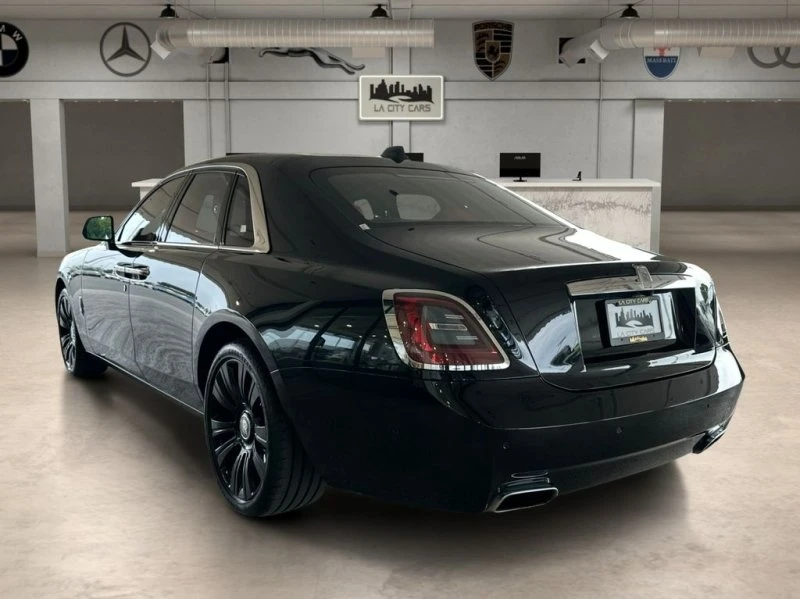 2022 Rolls-Royce Ghost 2nd Gen - Image 2 of 19