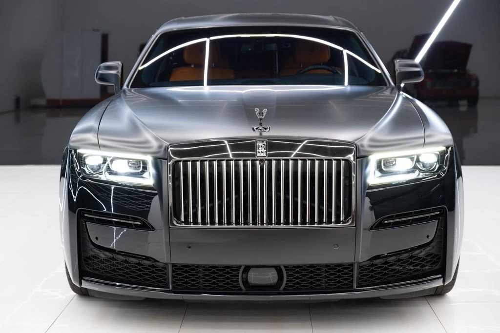 2022 Rolls-Royce - Image 2 of 31