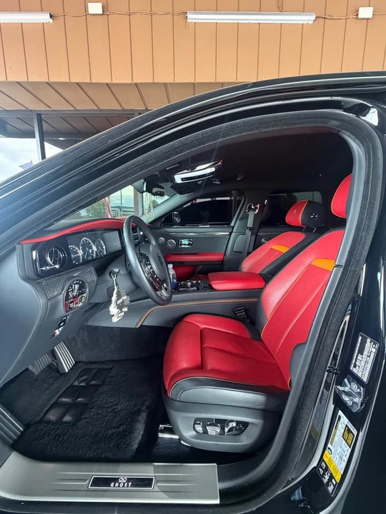 2022 Rolls-Royce Ghost Black Badge 2nd Gen - Image 5 of 10