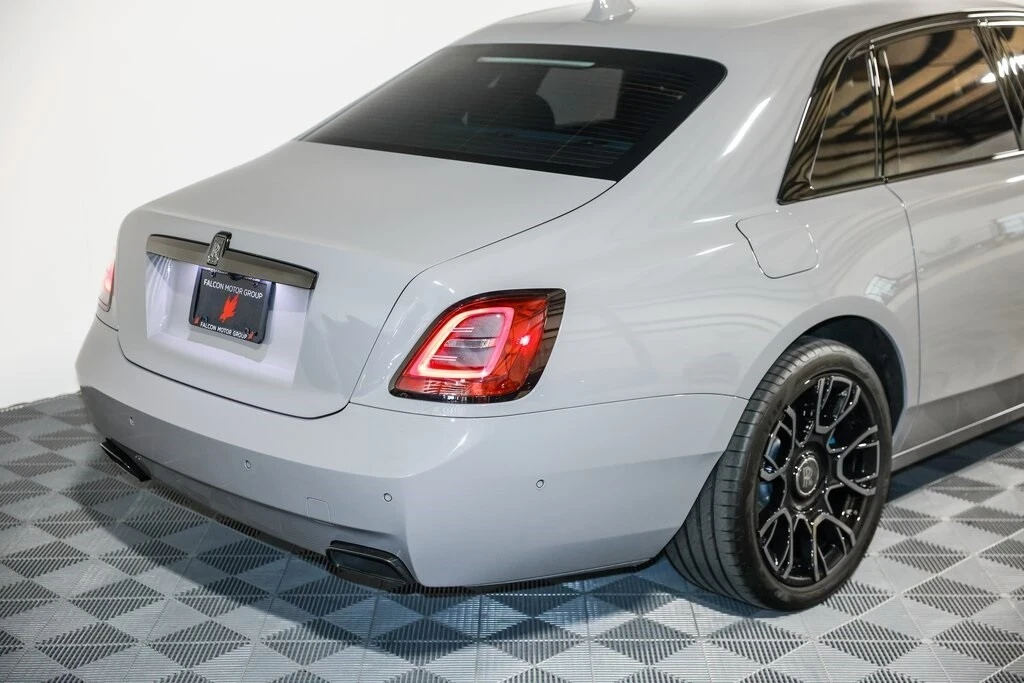 2022 Rolls-Royce Ghost Black Badge 2nd Gen - Image 6 of 21