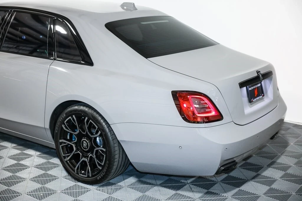 2022 Rolls-Royce Ghost Black Badge 2nd Gen - Image 14 of 21