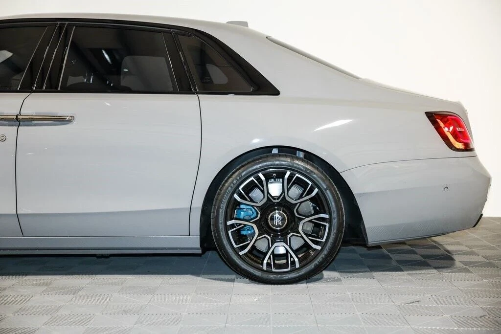 2022 Rolls-Royce Ghost Black Badge 2nd Gen - Image 12 of 21
