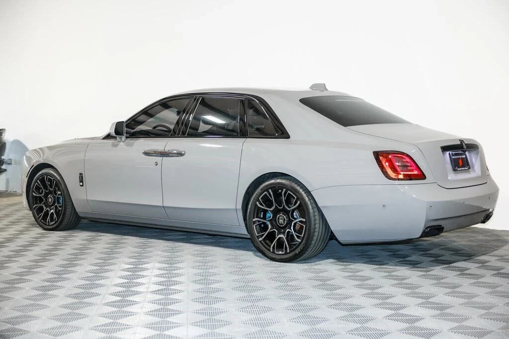 2022 Rolls-Royce Ghost Black Badge 2nd Gen - Image 13 of 21