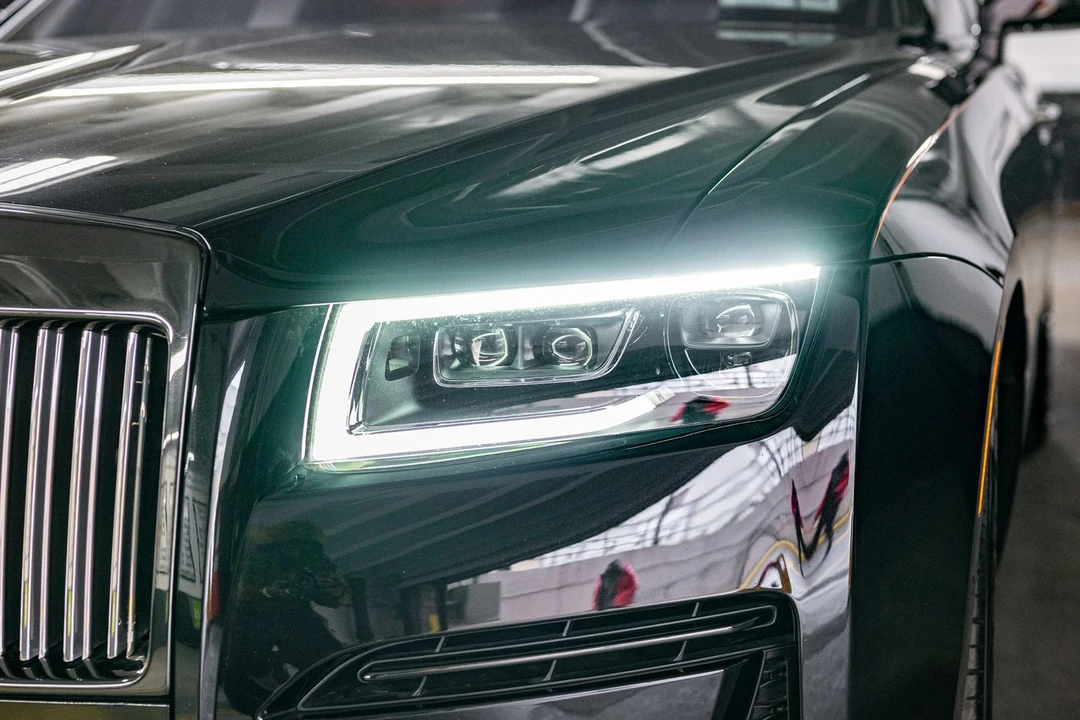 2022 Rolls-Royce Ghost Black Badge 2nd Gen - Image 13 of 21