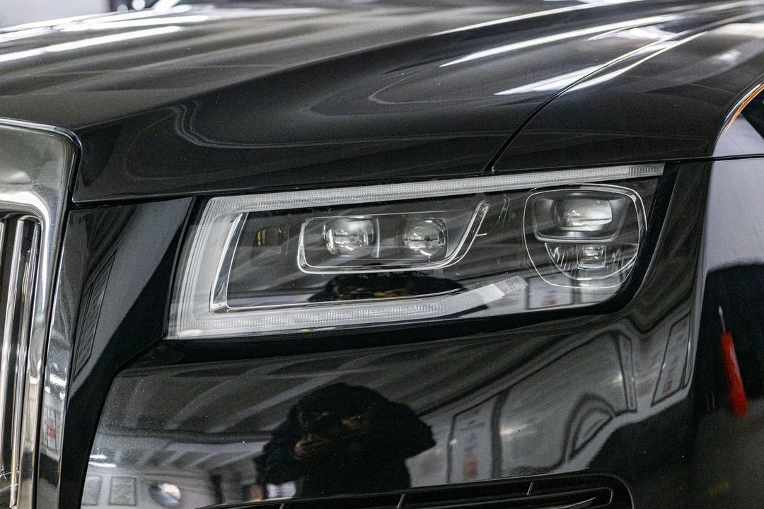 2022 Rolls-Royce Ghost Black Badge 2nd Gen - Image 15 of 21