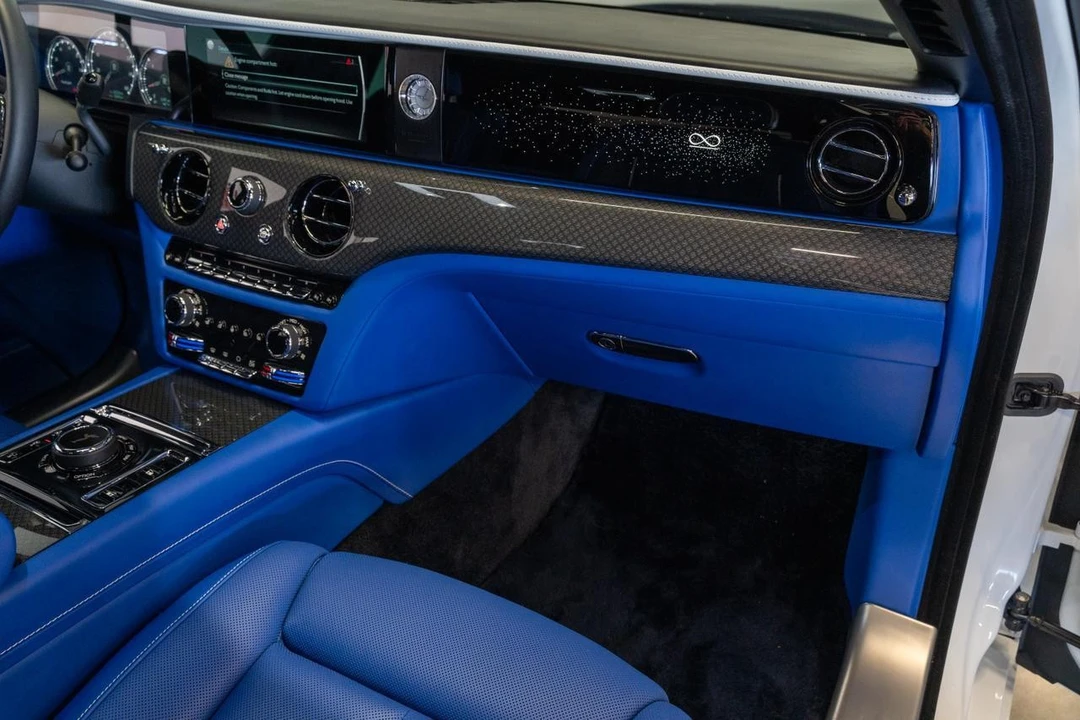 2022 Rolls-Royce Ghost Black Badge 2nd Gen - Image 17 of 21