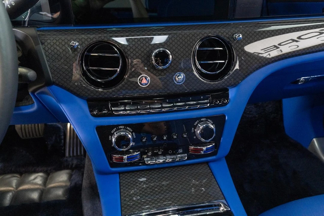 2022 Rolls-Royce Ghost Black Badge 2nd Gen - Image 10 of 21