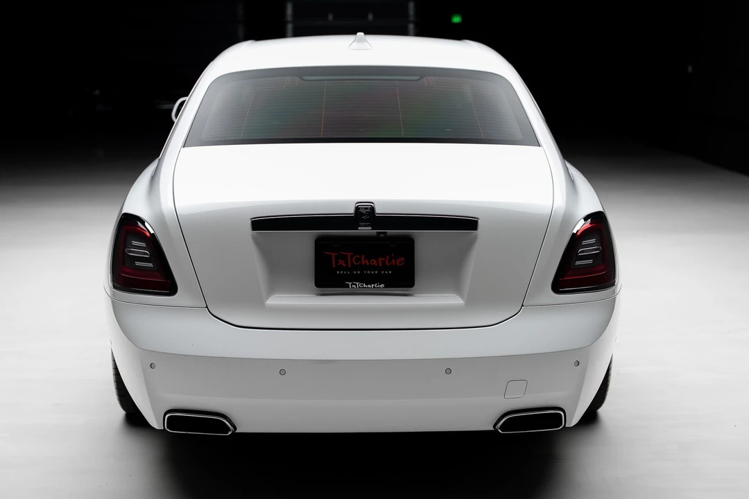 2022 Rolls-Royce Ghost 2nd Gen - Image 25 of 31