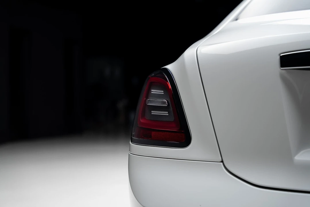 2022 Rolls-Royce Ghost 2nd Gen - Image 27 of 31