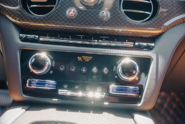 2022 Rolls-Royce Ghost 2nd Gen - Image 29 of 31