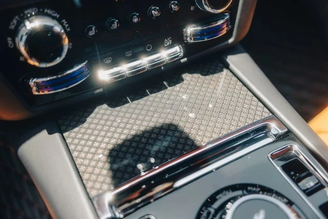 2022 Rolls-Royce Ghost 2nd Gen - Image 28 of 31