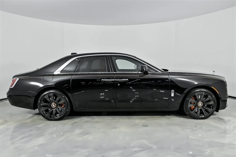 2022 Rolls-Royce Ghost 2nd Gen - Image 14 of 21