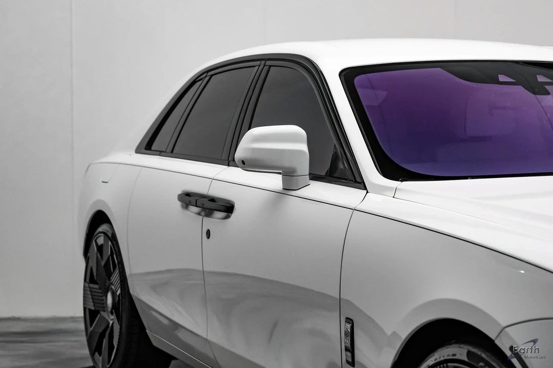 2022 Rolls-Royce Ghost 2nd Gen - Image 18 of 21