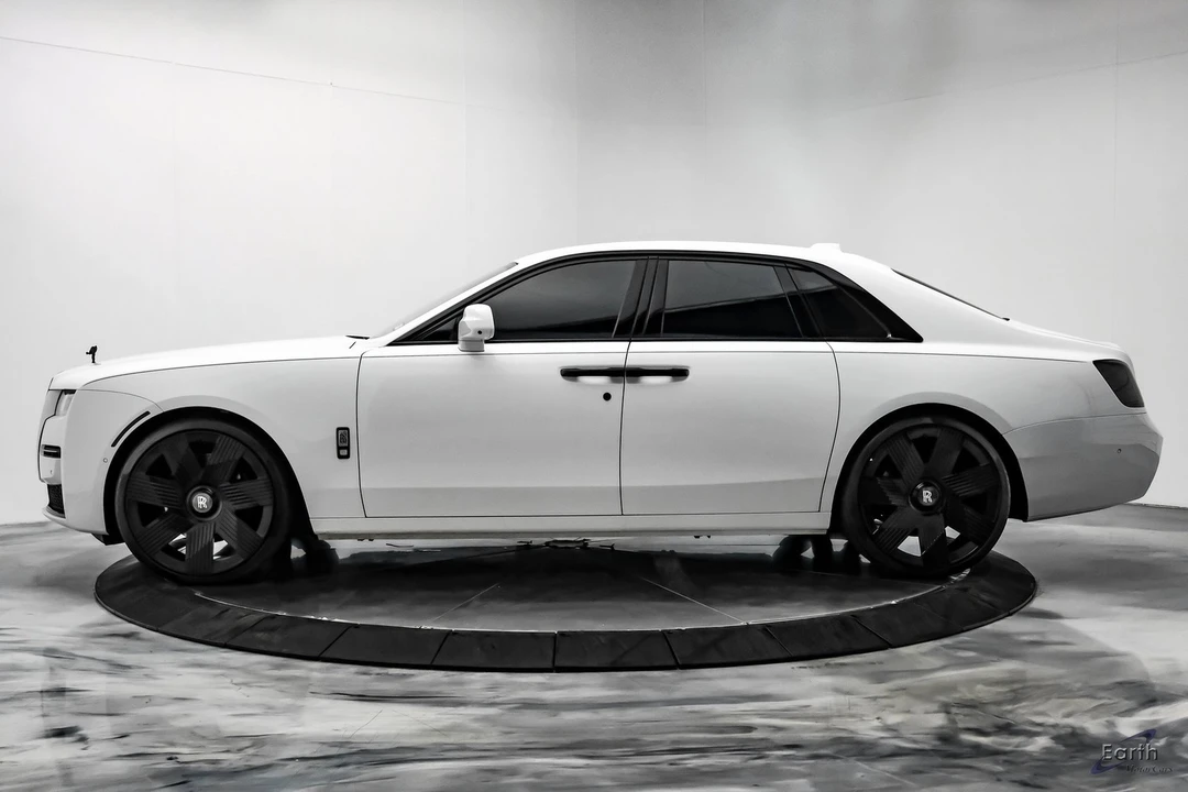 2022 Rolls-Royce Ghost 2nd Gen - Image 3 of 12