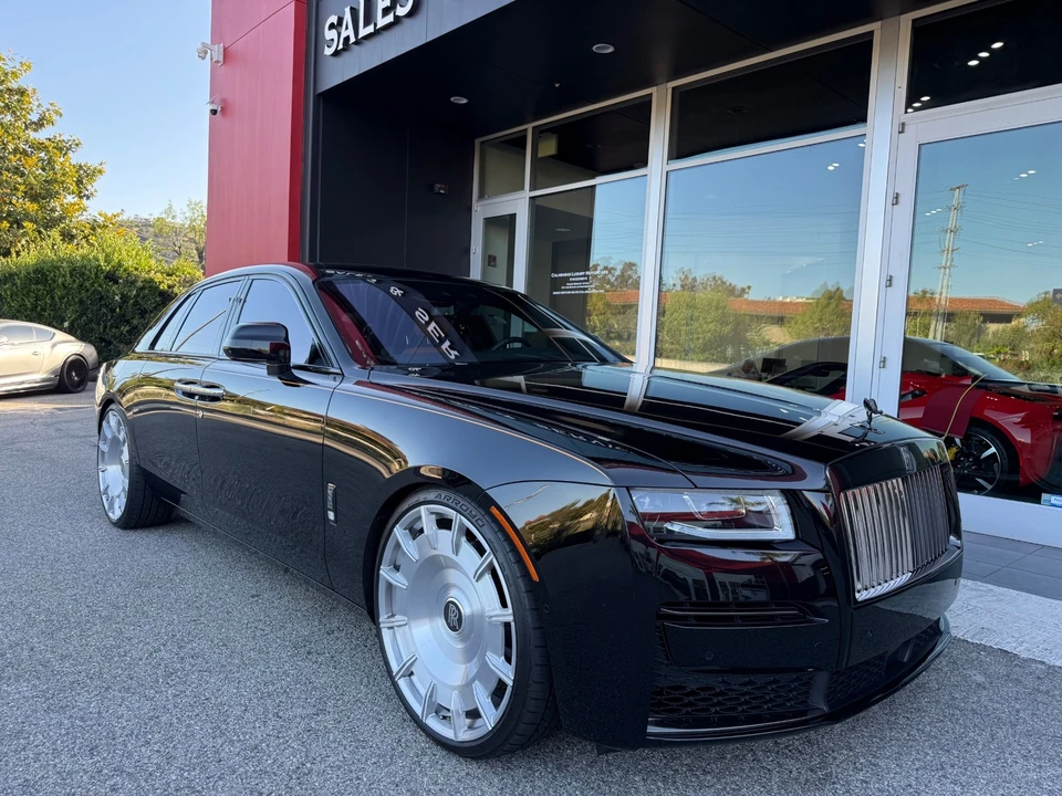 2022 Rolls-Royce Ghost 2nd Gen - Image 2 of 31