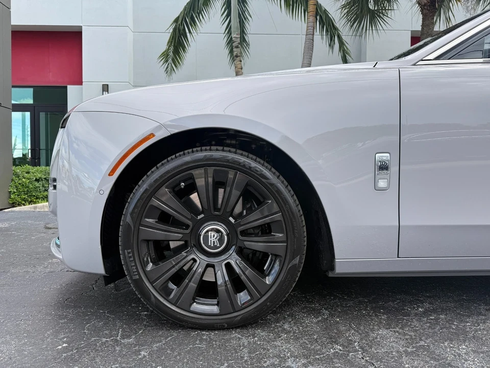 2022 Rolls-Royce Ghost 2nd Gen - Image 8 of 21