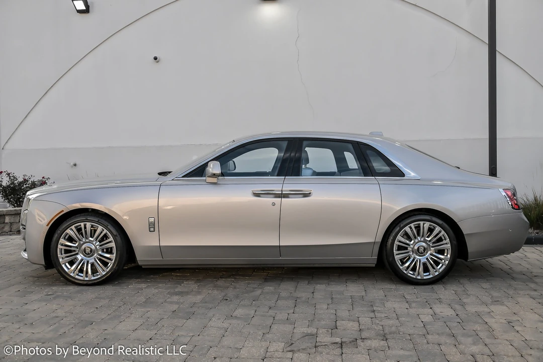 2022 Rolls-Royce Ghost 2nd Gen - Image 9 of 21