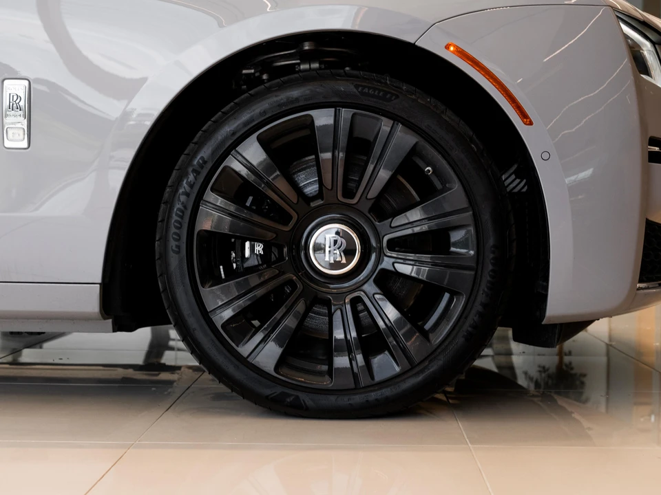 2022 Rolls-Royce Ghost 2nd Gen - Image 31 of 31