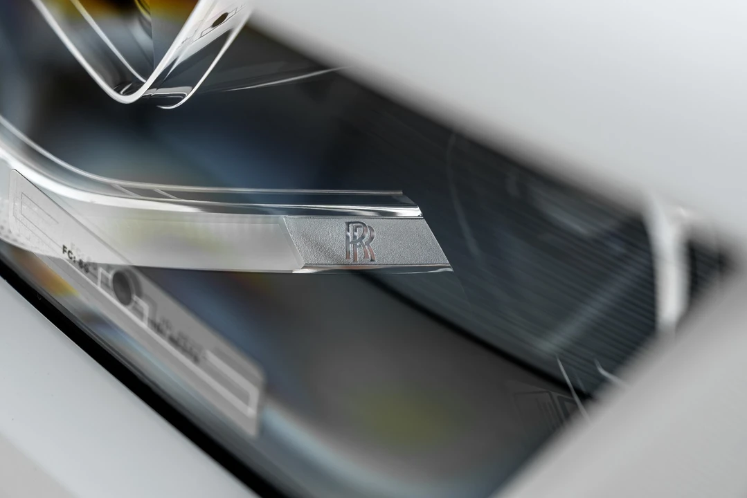 2022 Rolls-Royce Ghost 2nd Gen - Image 21 of 31