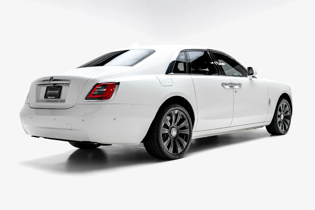 2022 Rolls-Royce Ghost 2nd Gen - Image 2 of 31