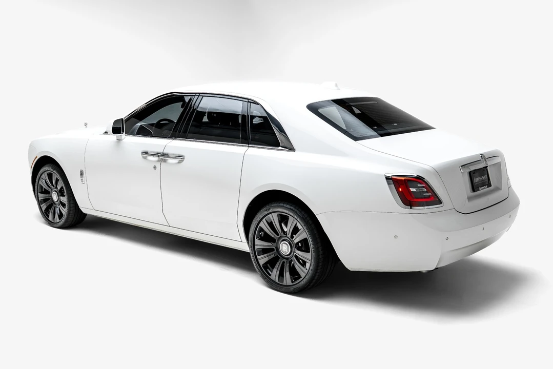 2022 Rolls-Royce Ghost 2nd Gen - Image 14 of 31
