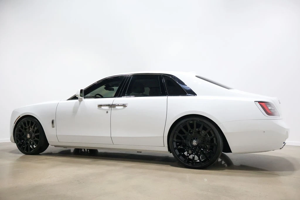 2022 Rolls-Royce Ghost 2nd Gen - Image 15 of 21