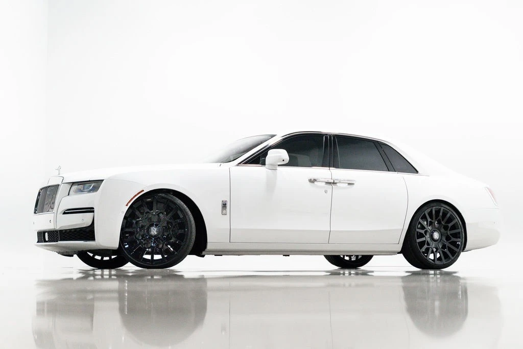 2022 Rolls-Royce Ghost 2nd Gen - Image 10 of 21
