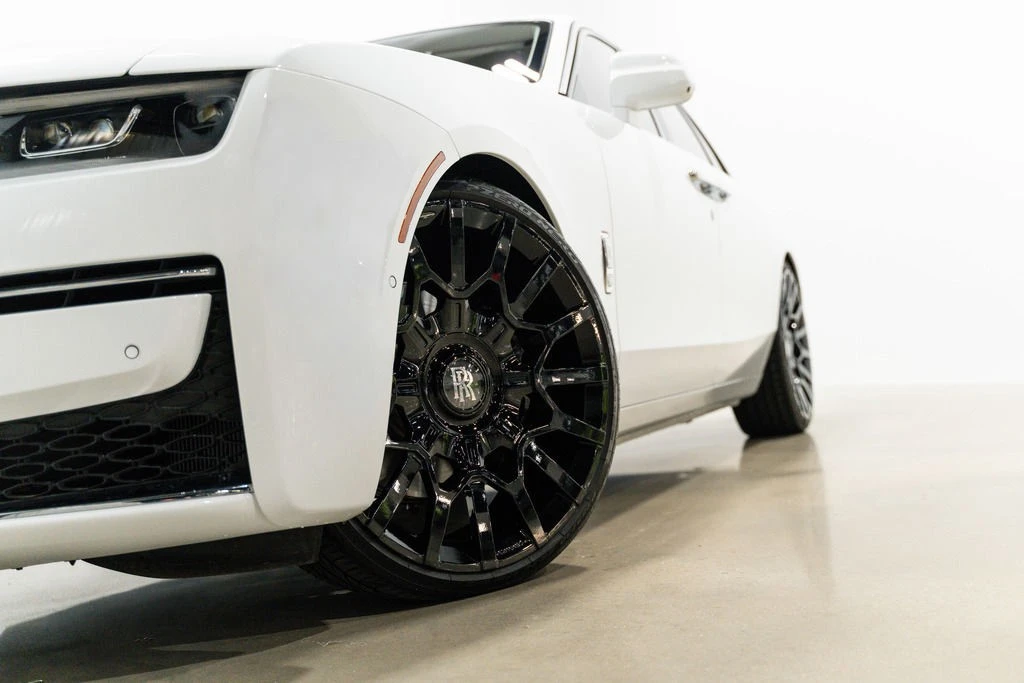 2022 Rolls-Royce Ghost 2nd Gen - Image 2 of 21