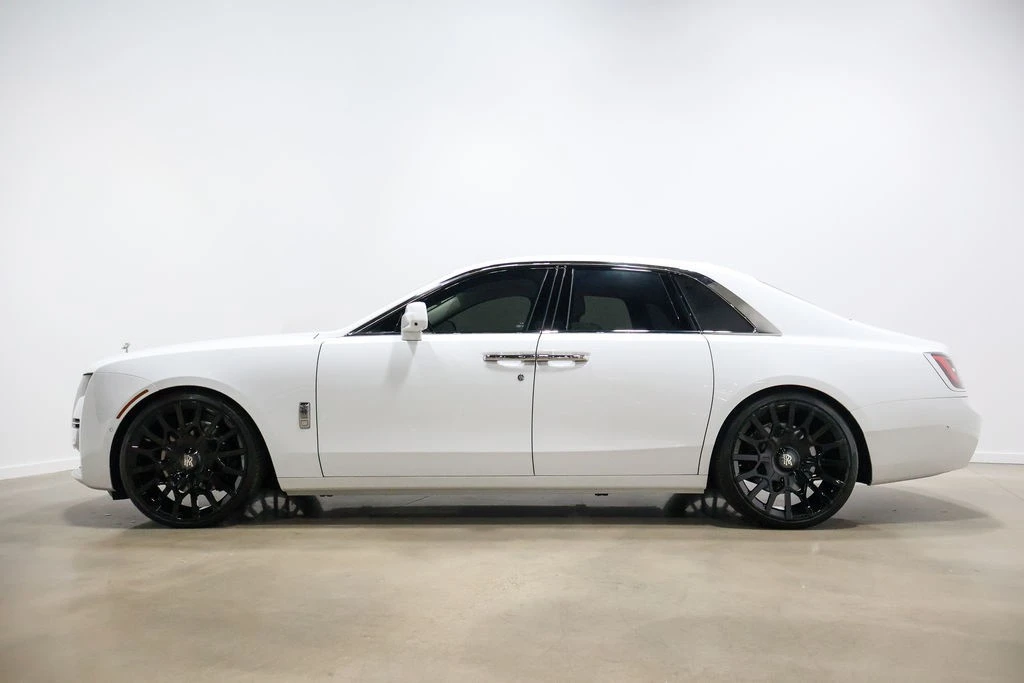 2022 Rolls-Royce Ghost 2nd Gen - Image 13 of 21