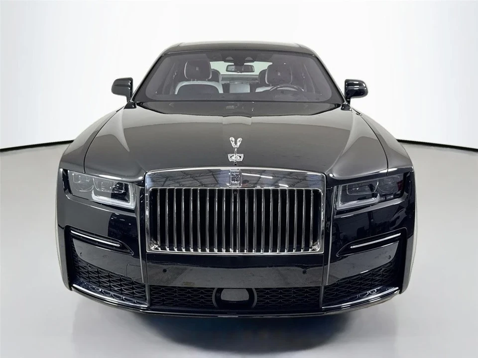 2022 Rolls-Royce Ghost 2nd Gen - Image 11 of 12