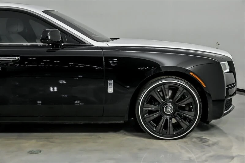 2022 Rolls-Royce Ghost 2nd Gen - Image 15 of 21