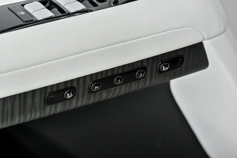 2022 Rolls-Royce Ghost 2nd Gen - Image 19 of 21