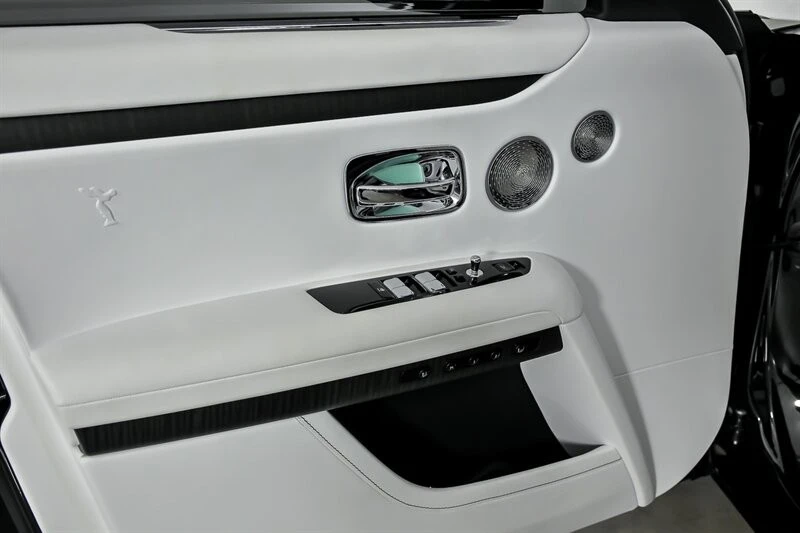 2022 Rolls-Royce Ghost 2nd Gen - Image 14 of 31