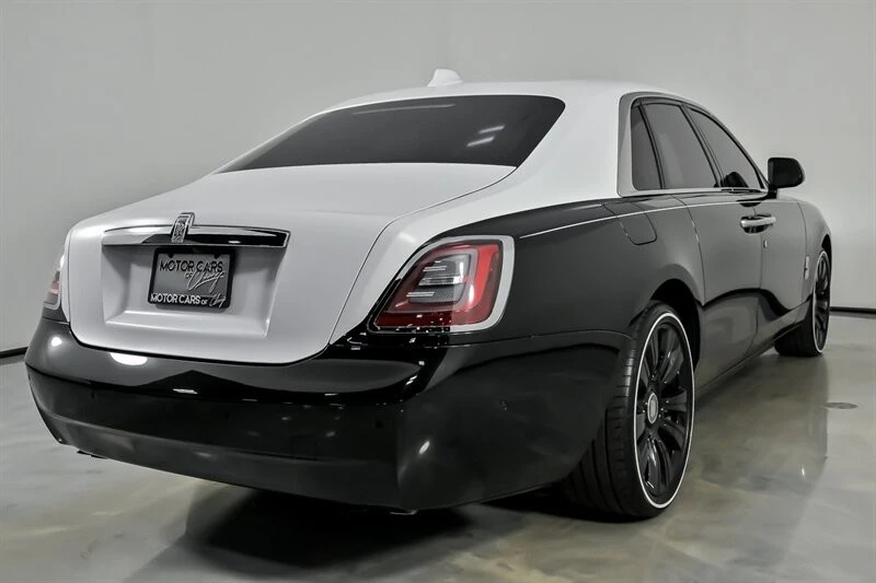 2022 Rolls-Royce Ghost 2nd Gen - Image 12 of 21