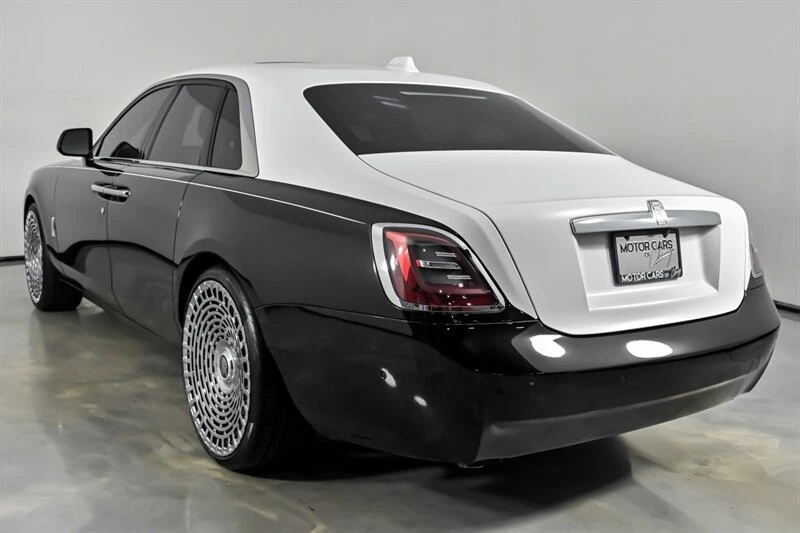 2022 Rolls-Royce Ghost 2nd Gen - Image 8 of 31