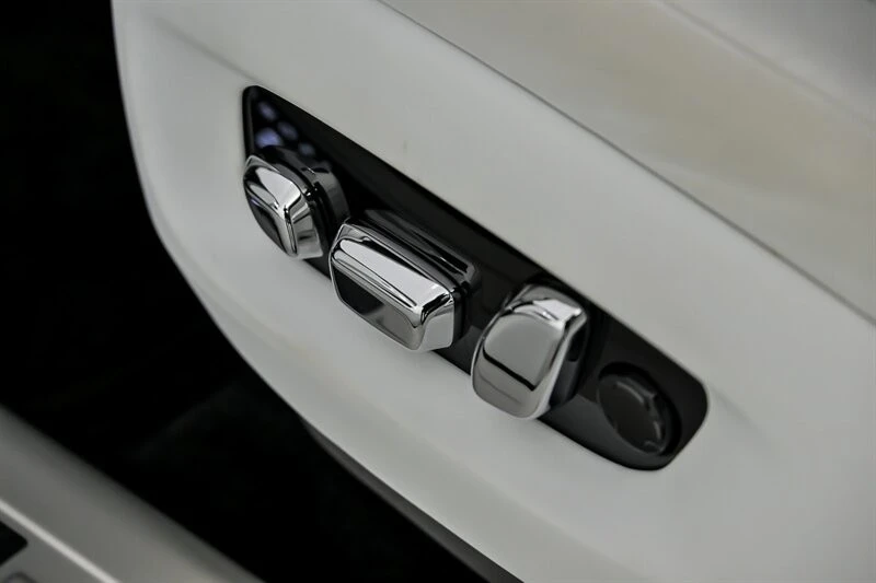 2022 Rolls-Royce Ghost 2nd Gen - Image 24 of 31