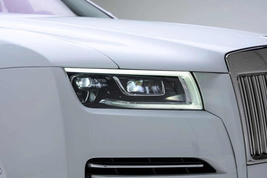 2022 Rolls-Royce Ghost 2nd Gen - Image 10 of 21