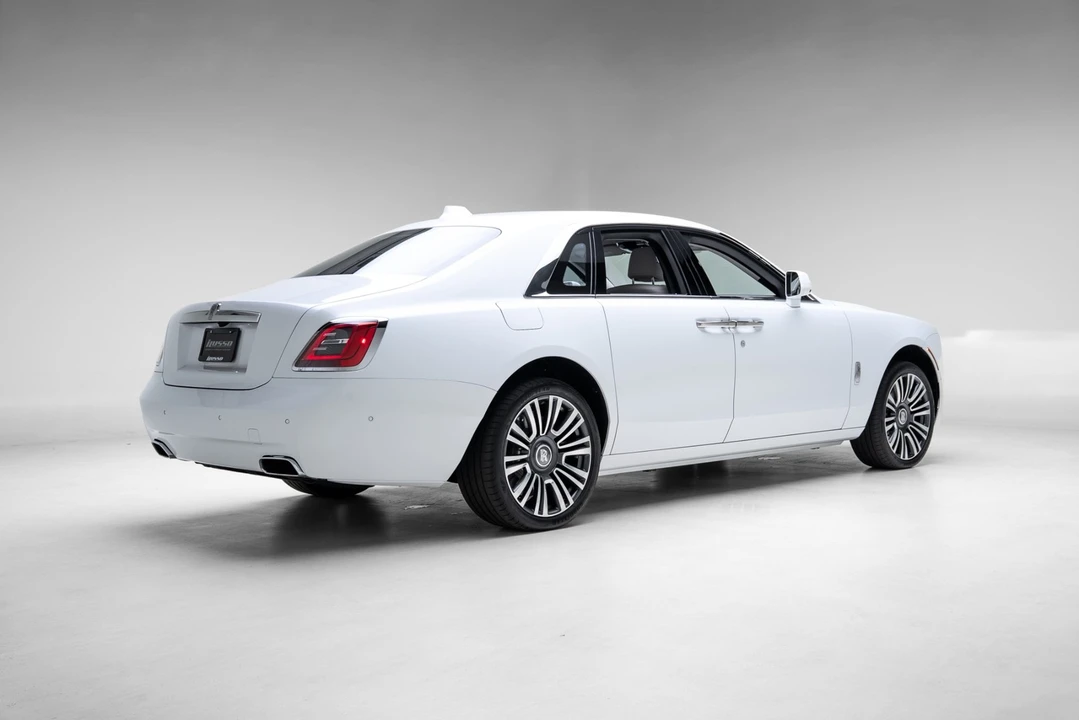 2022 Rolls-Royce Ghost 2nd Gen - Image 4 of 21