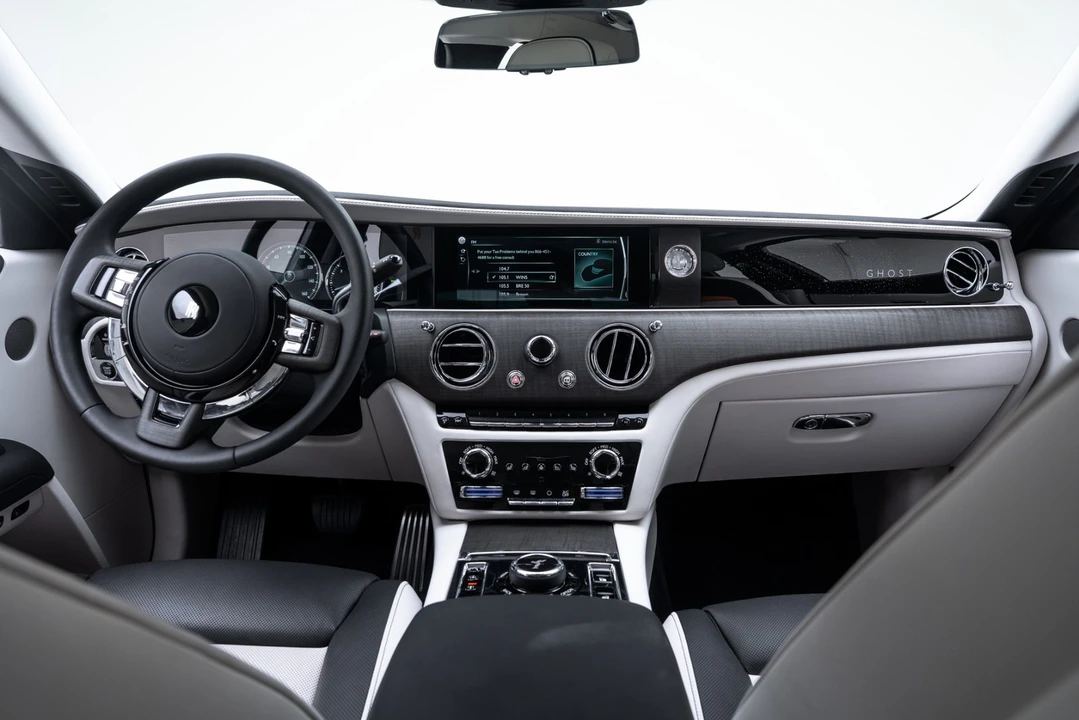 2022 Rolls-Royce Ghost 2nd Gen - Image 2 of 21