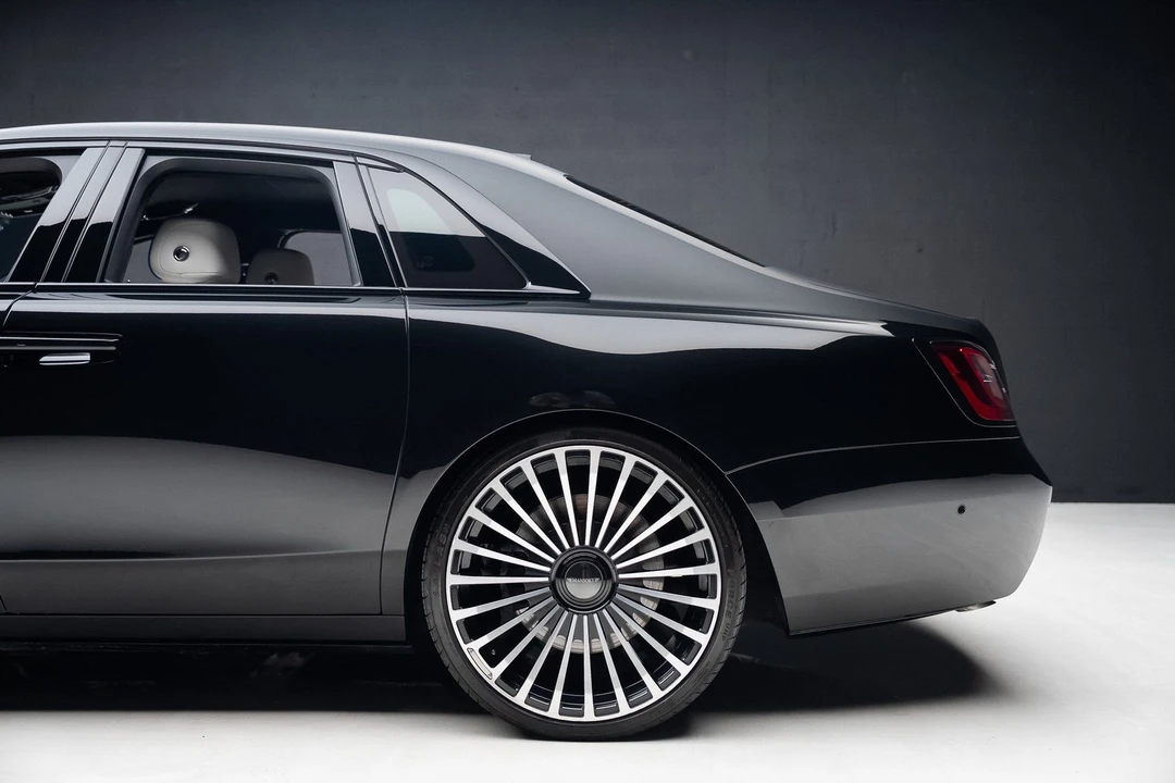 2022 Rolls-Royce Ghost 2nd Gen - Image 19 of 21